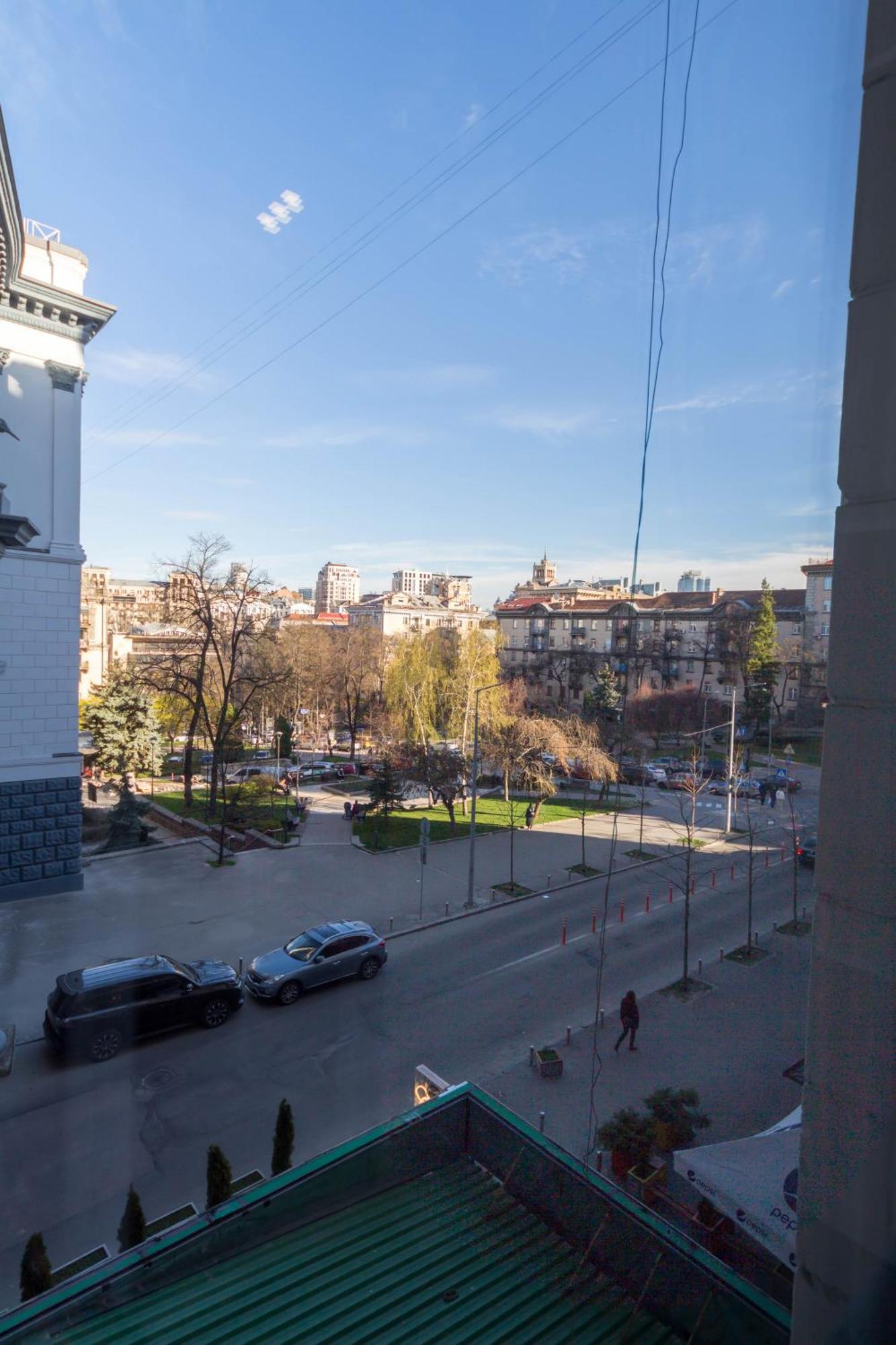 Central Apartments Maidan Area Kiev Luaran gambar